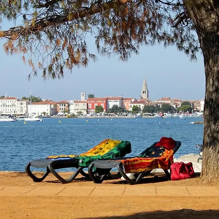 Apartamento With Parking Space - 21300 Poreč