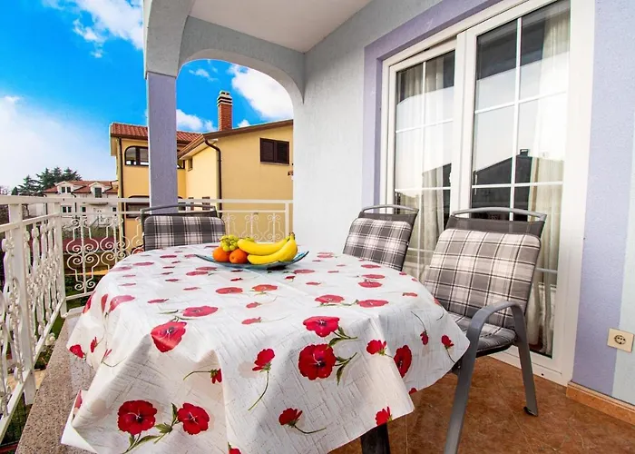Appartamento With Parking Space - 21300 Porec