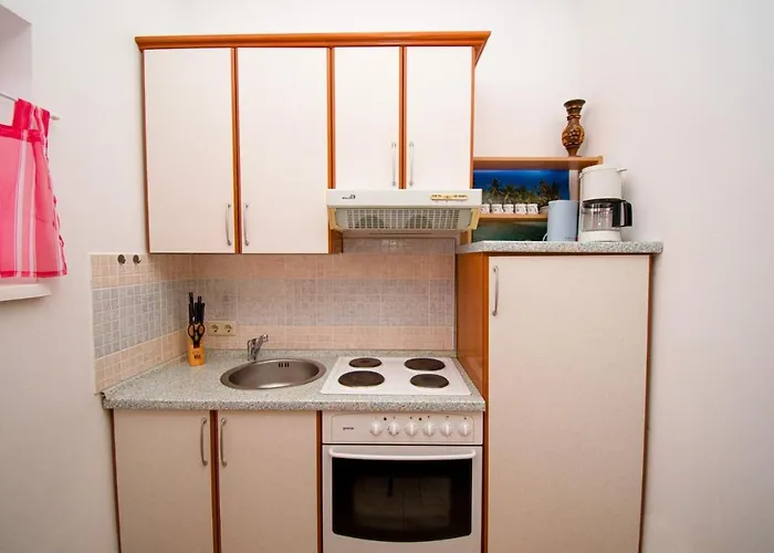 With Parking Space - 21300 * Porec