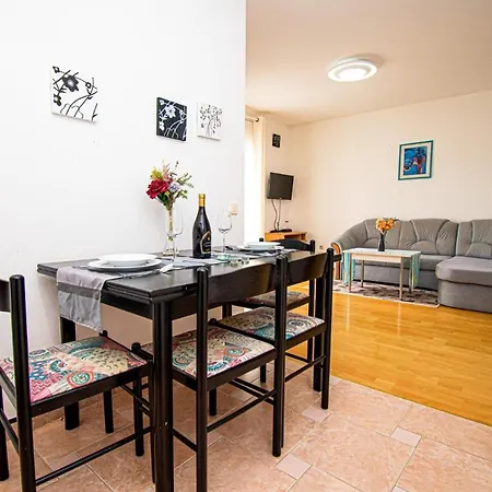 With A Parking Space - 21300 Apartment