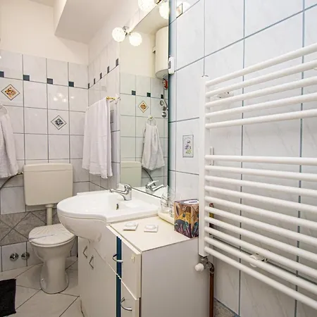 With Parking Space - 21300 Apartment *