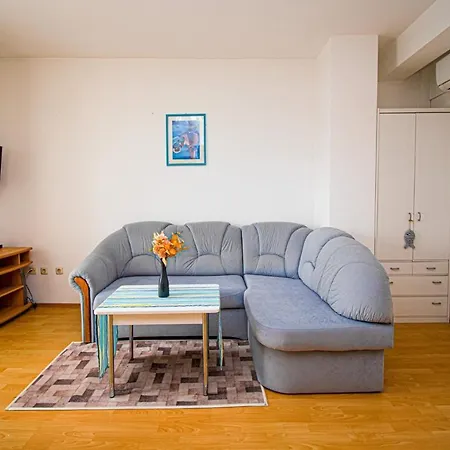 With Parking Space - 21300 Apartman *