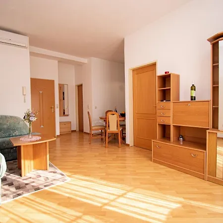 Apartament With A Parking Space - 21300 *